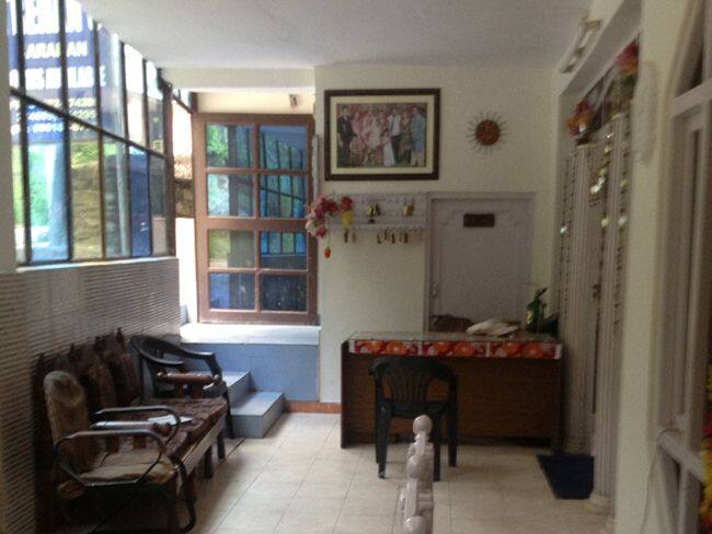 StayApart Hotel Trehans, Sarahan 4